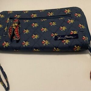 Vera Bradley Wristlet